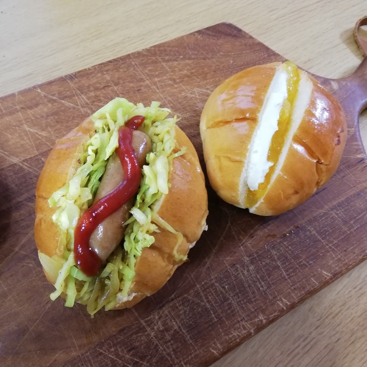 お弁当にも♪簡単!カレーキャベツのロールパンサンド